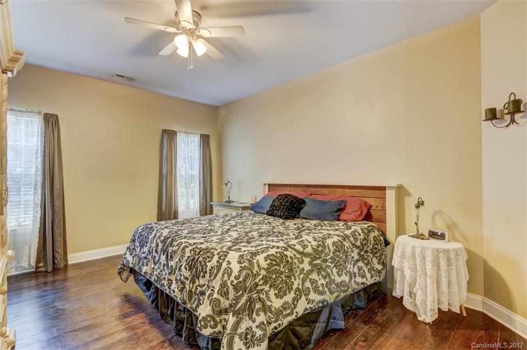 Mayflower Meadows - Residential