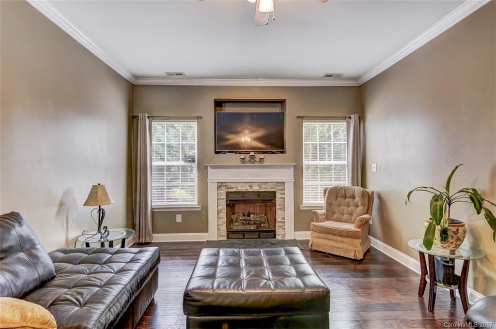 Mayflower Meadows - Residential