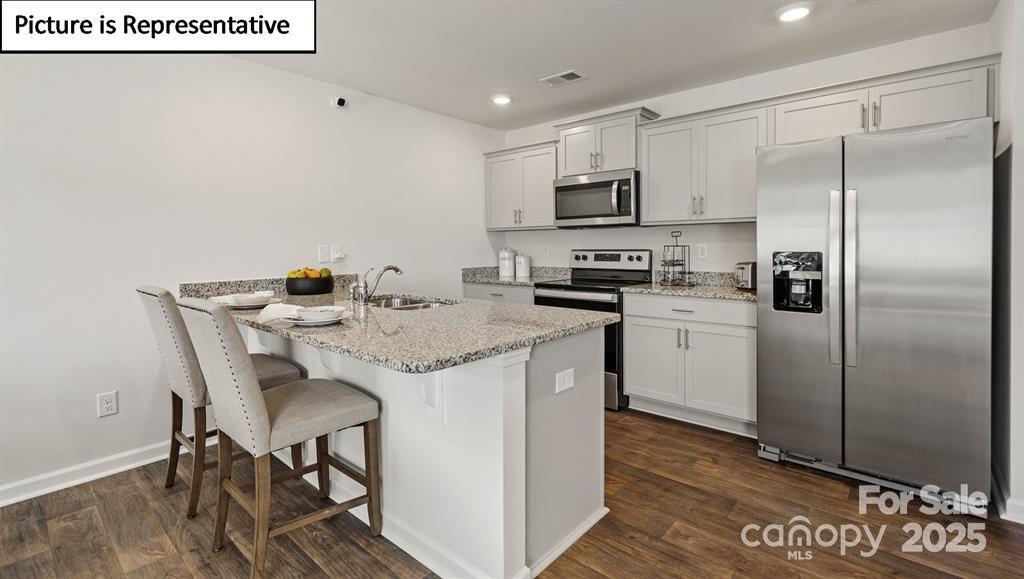 5137 Hyrule Drive