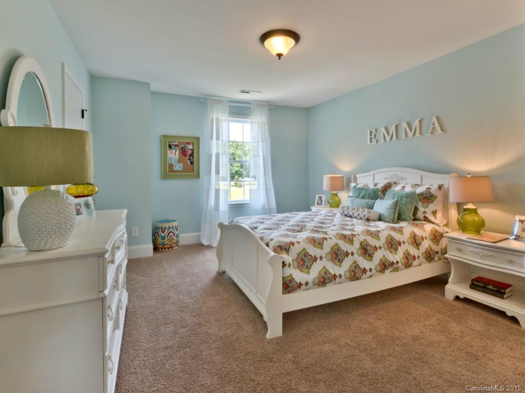 Lake Ridge - Residential