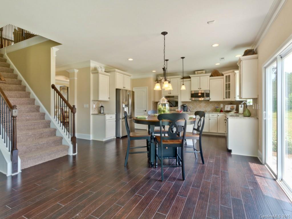 Lake Ridge - Residential