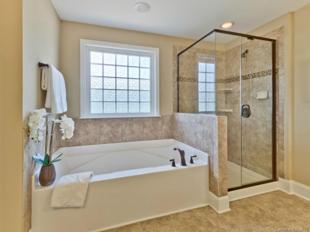 Lake Ridge - Residential