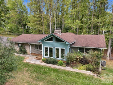 Photo of 14 Cambridge Drive, Candler, NC 28715 (MLS # 4431024)