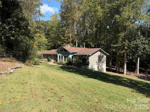 Photo of 14 Cambridge Drive, Candler, NC 28715 (MLS # 4431024)