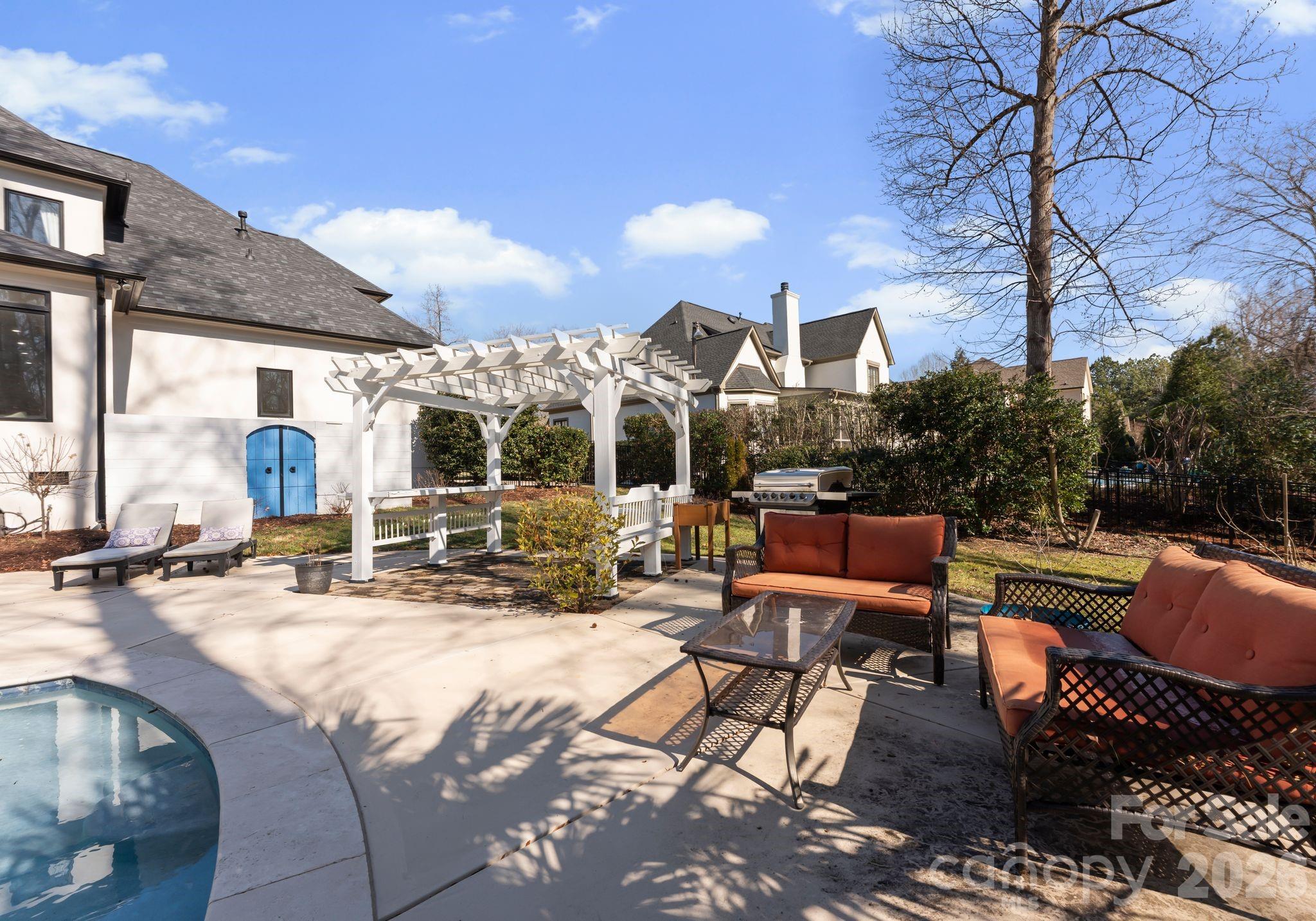 The Gardens On Providence - Residential