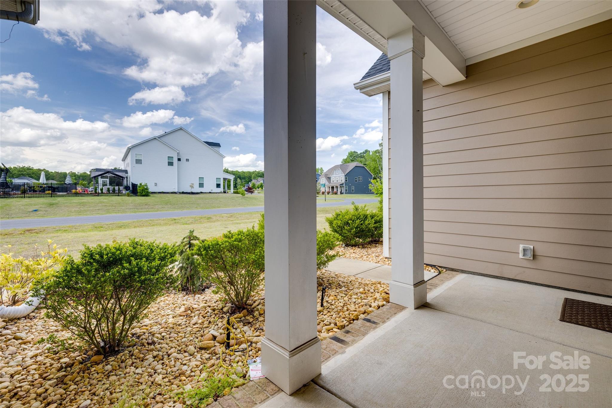 4211 Maggie Springs Way