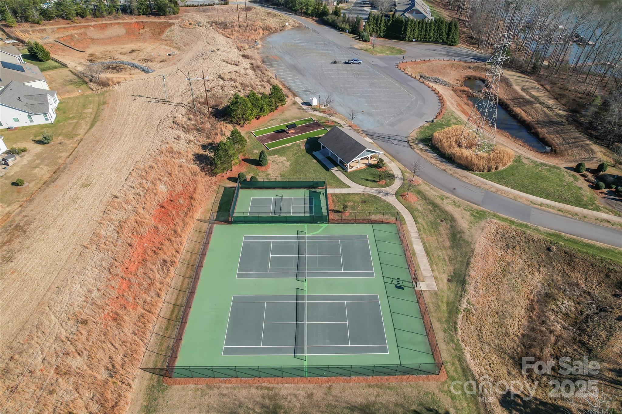 The Vineyards on Lake Wylie - Residential