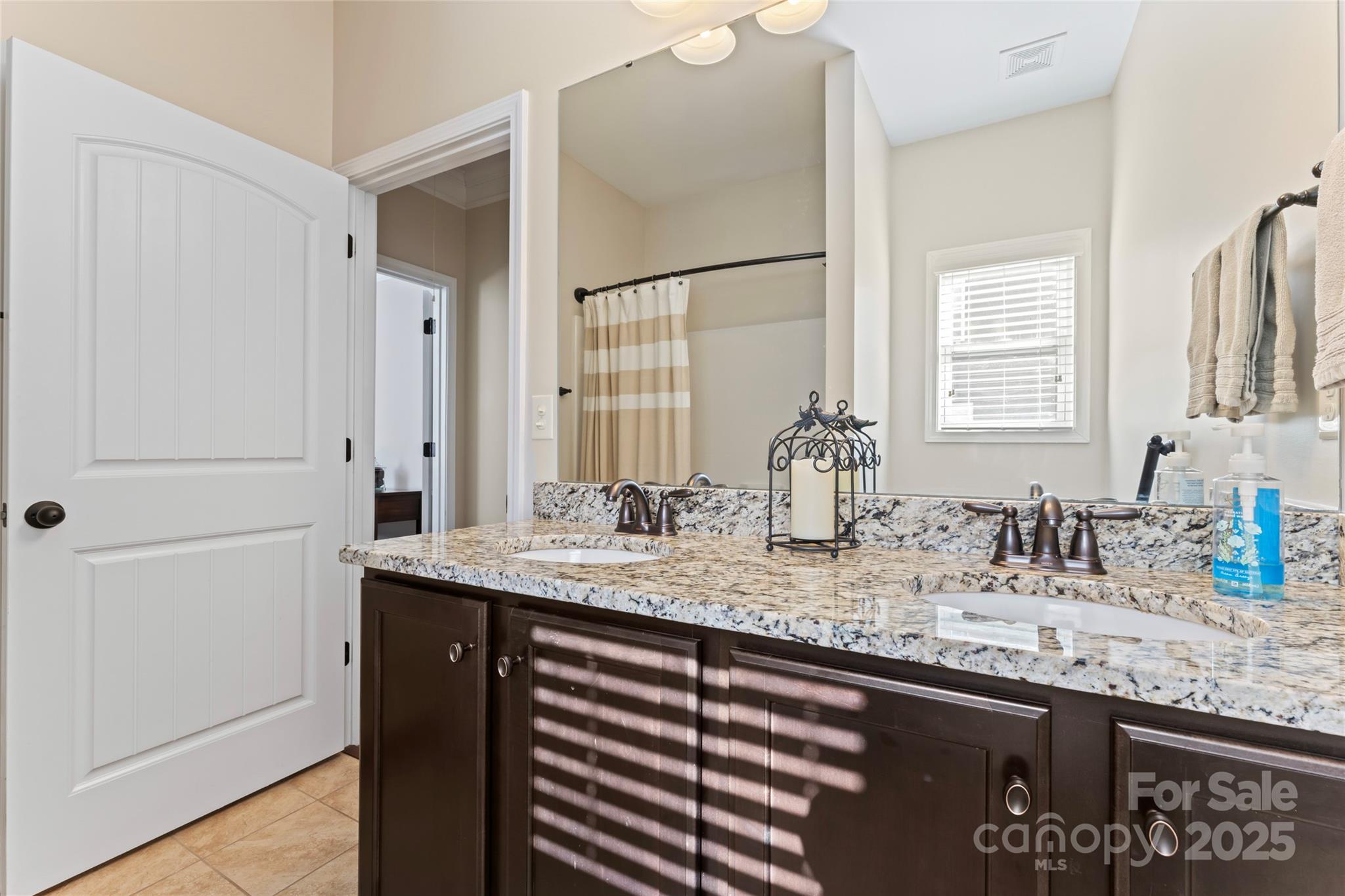 The Vineyards on Lake Wylie - Residential