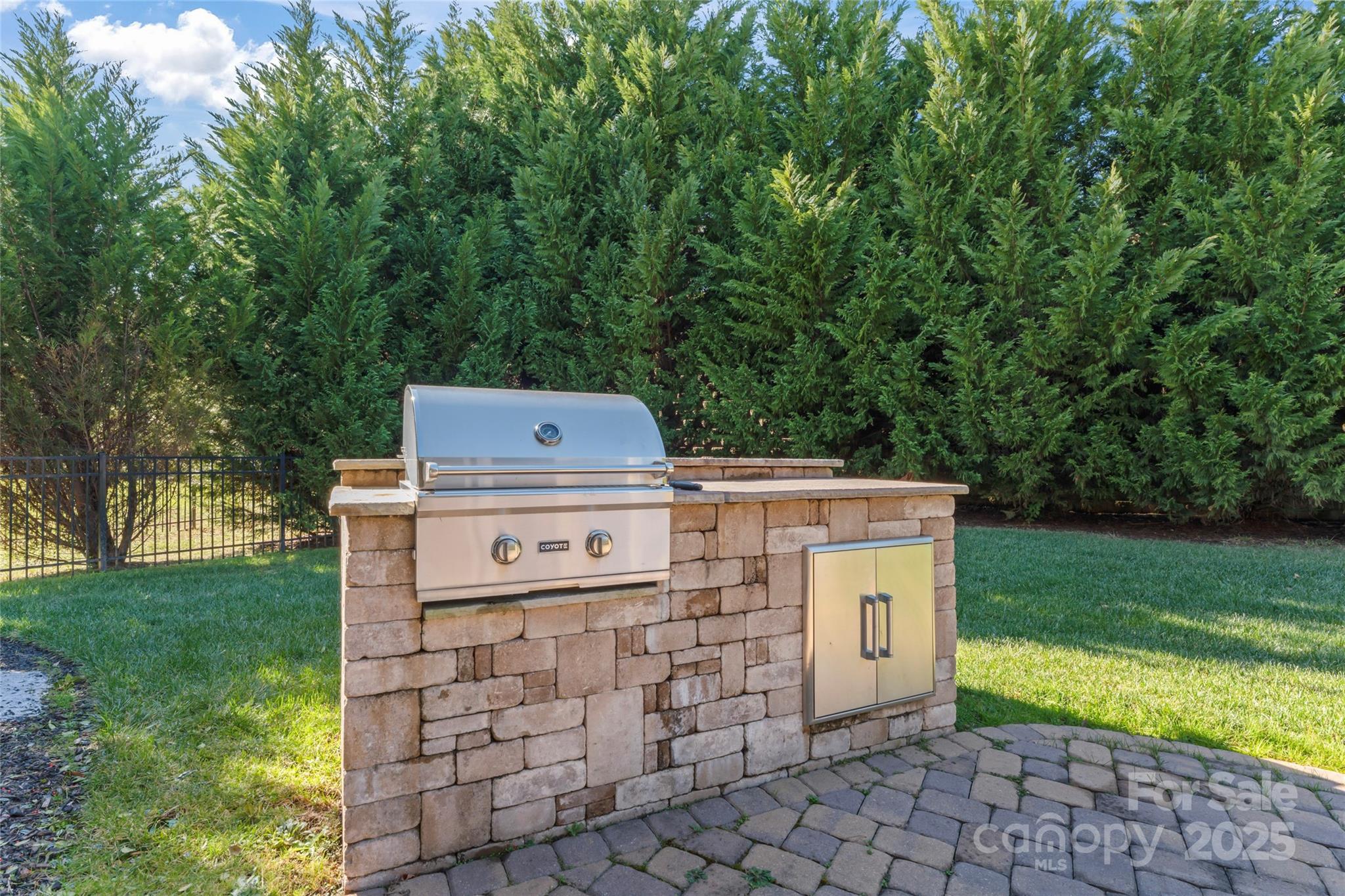 The Vineyards on Lake Wylie - Residential