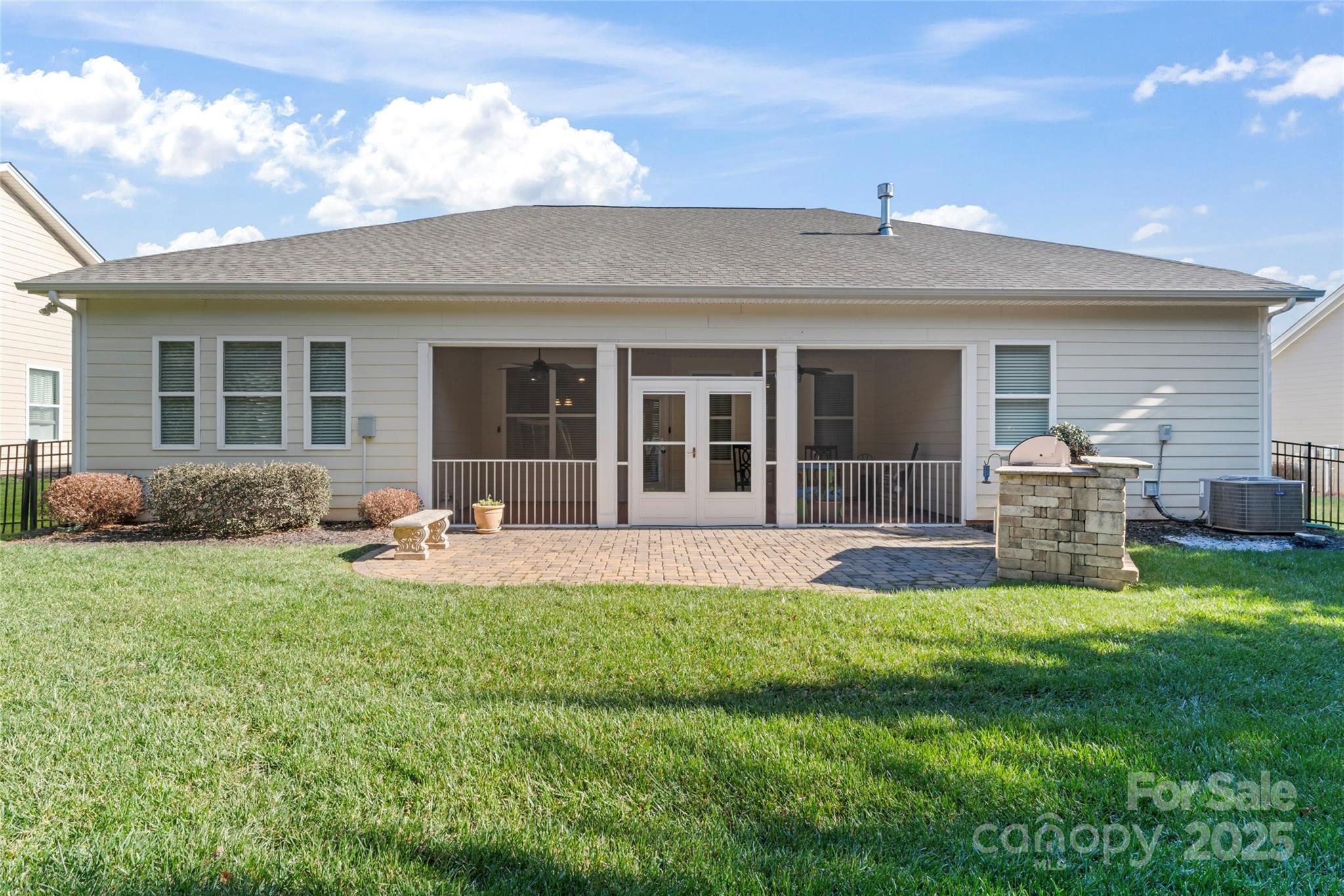 The Vineyards on Lake Wylie - Residential