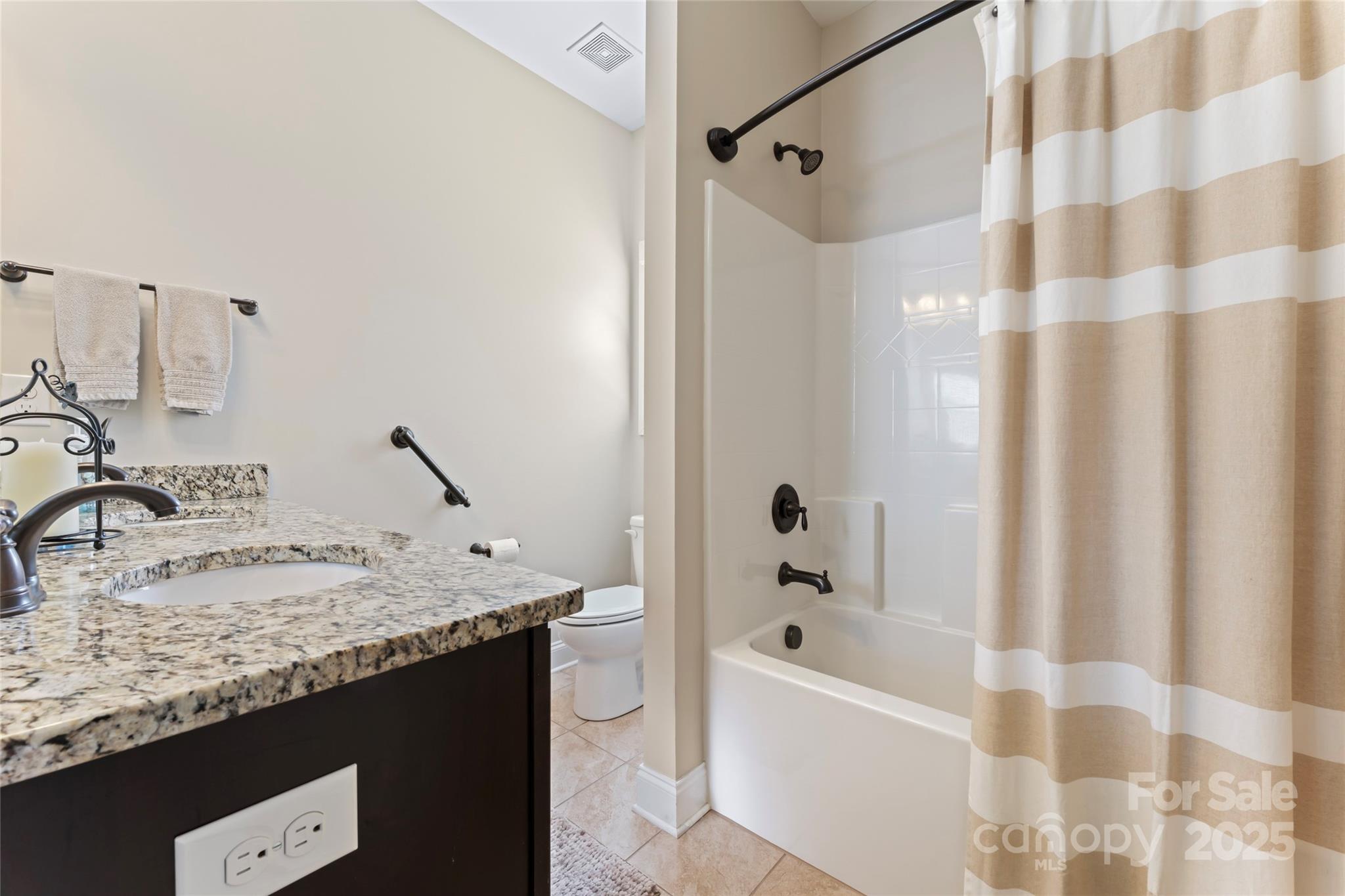 The Vineyards on Lake Wylie - Residential