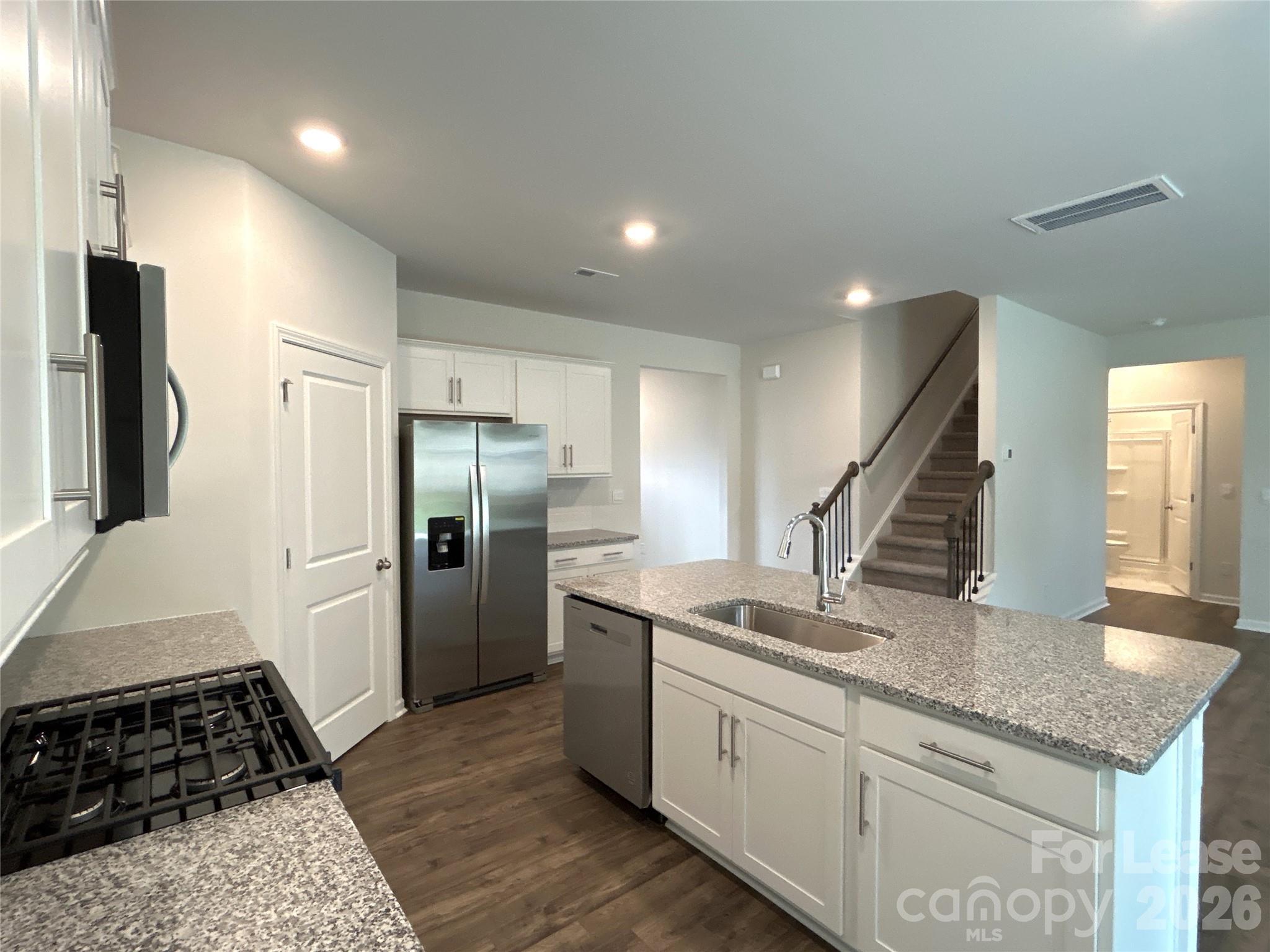 Secrest Commons - Residential Lease