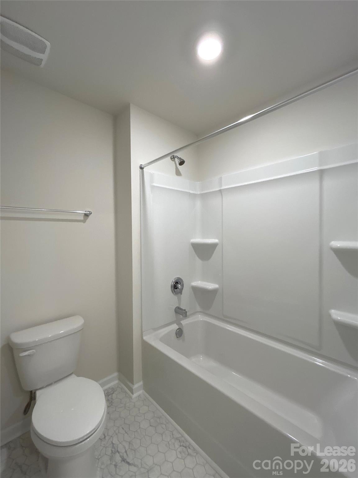 Secrest Commons - Residential Lease