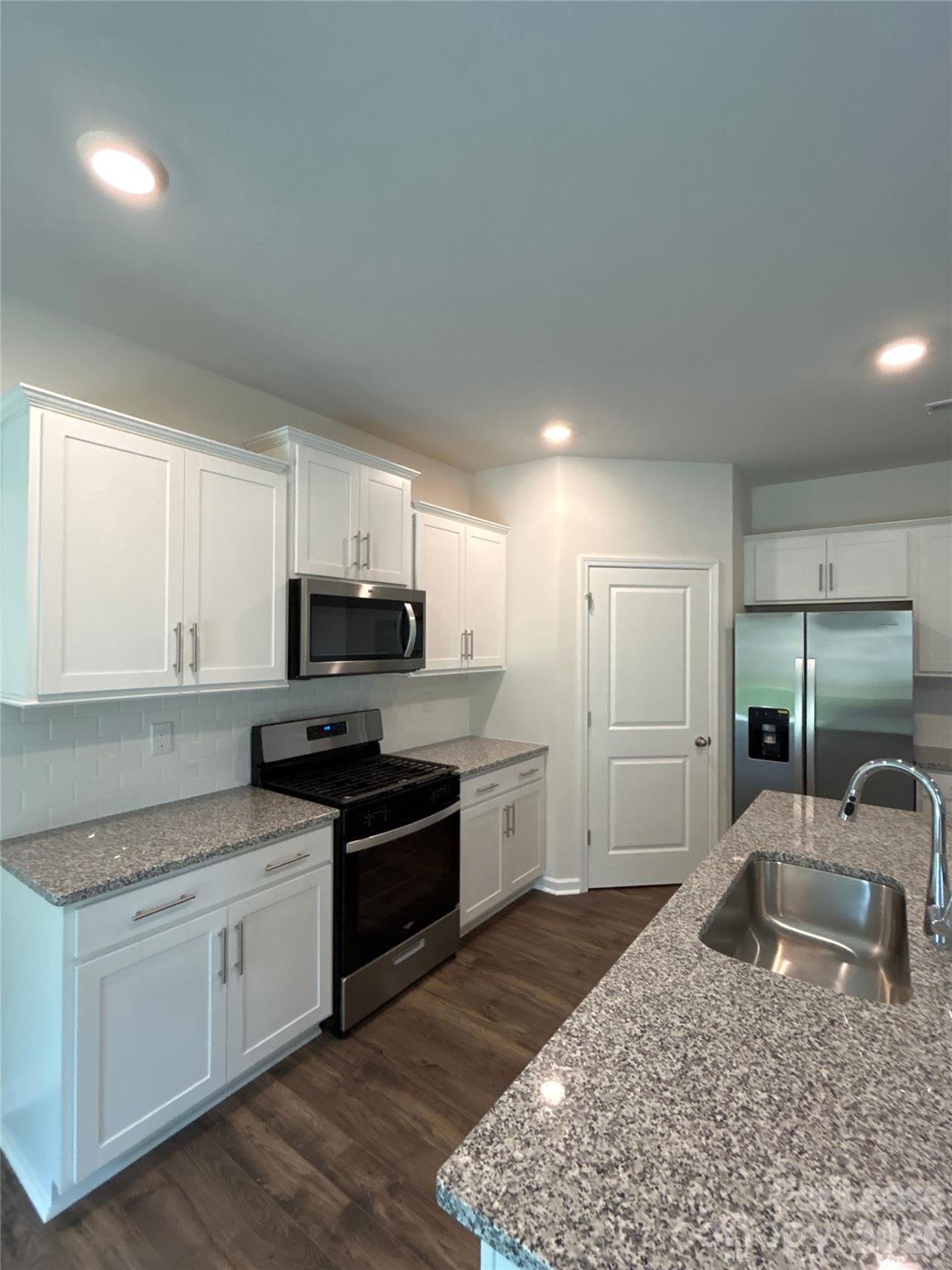 Secrest Commons - Residential Lease