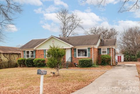 7650 Bramblewood Drive Charlotte NC 28217