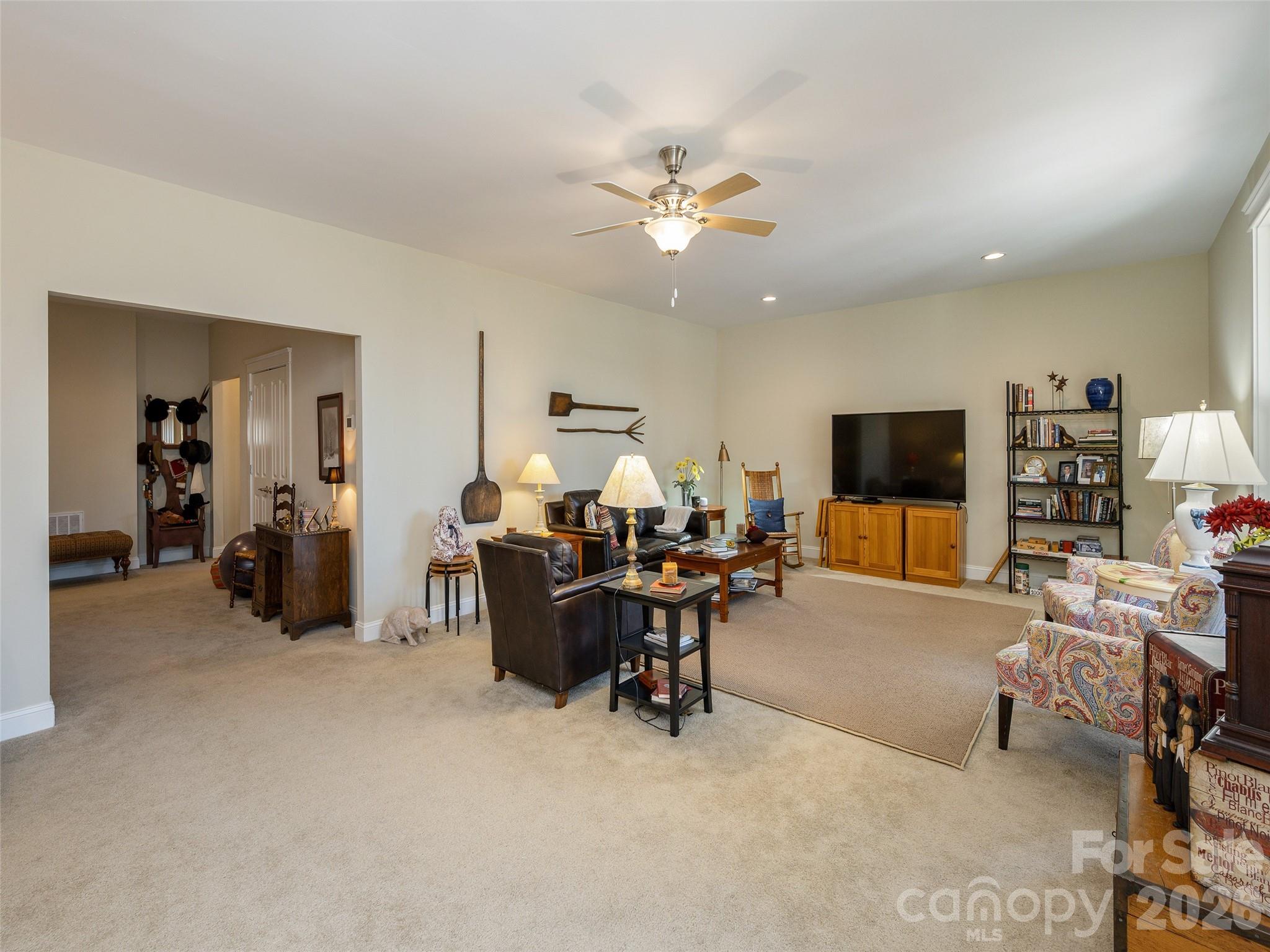 Fox Run Preserve at Champion W - Residential