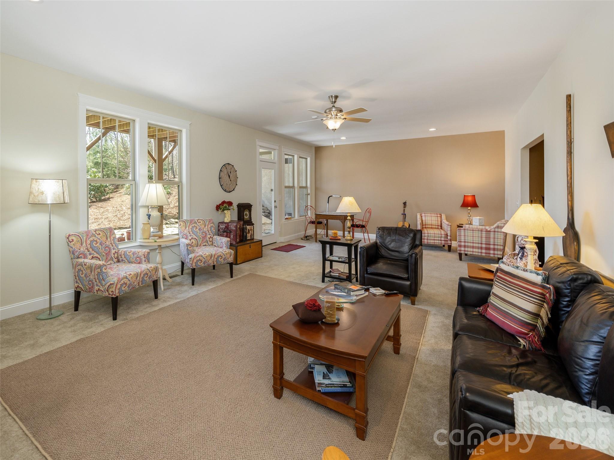 Fox Run Preserve at Champion W - Residential