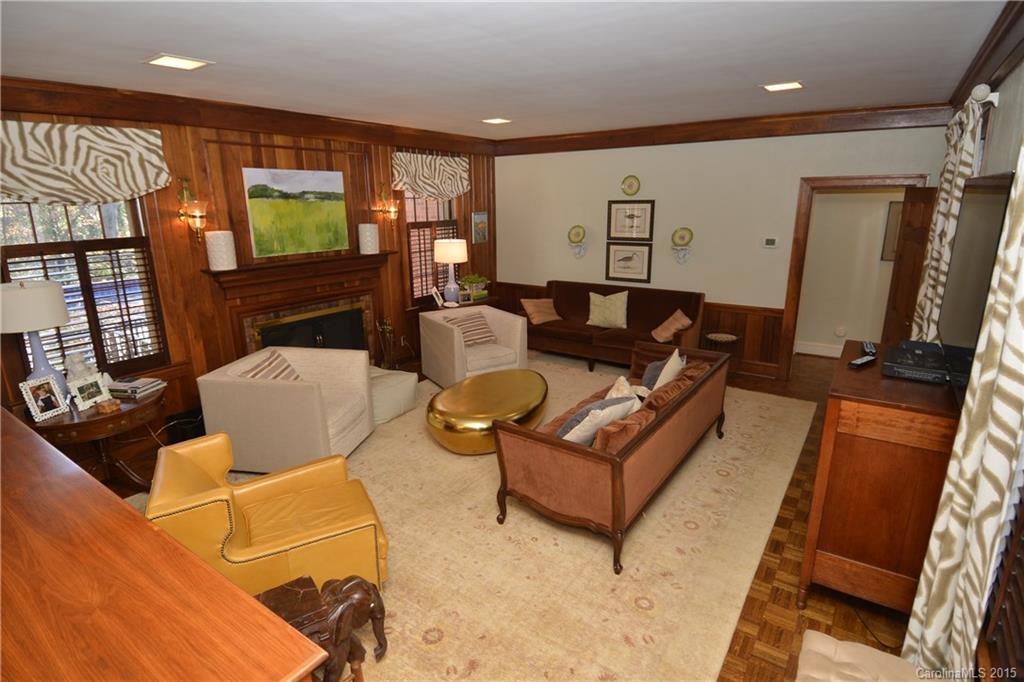 Valley Stream - Residential