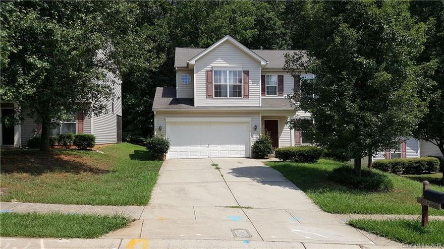 Nice size 4 Bedroom 2.5 home. 2 car garage.  Spacious living room. Nice size kitchen. Close to Mallard Creek Greenway.