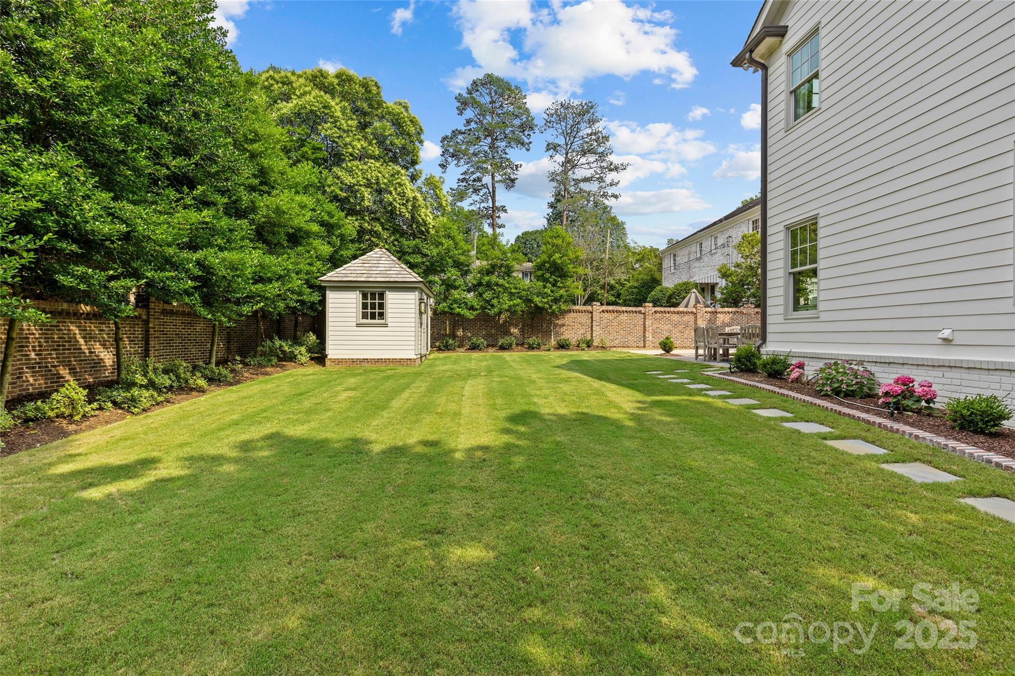 Myers Park - Residential