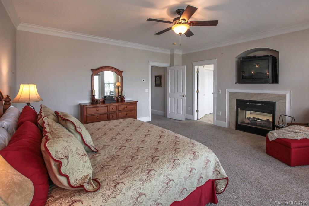 Harbor Point - Residential