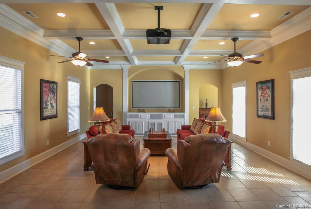 Harbor Point - Residential