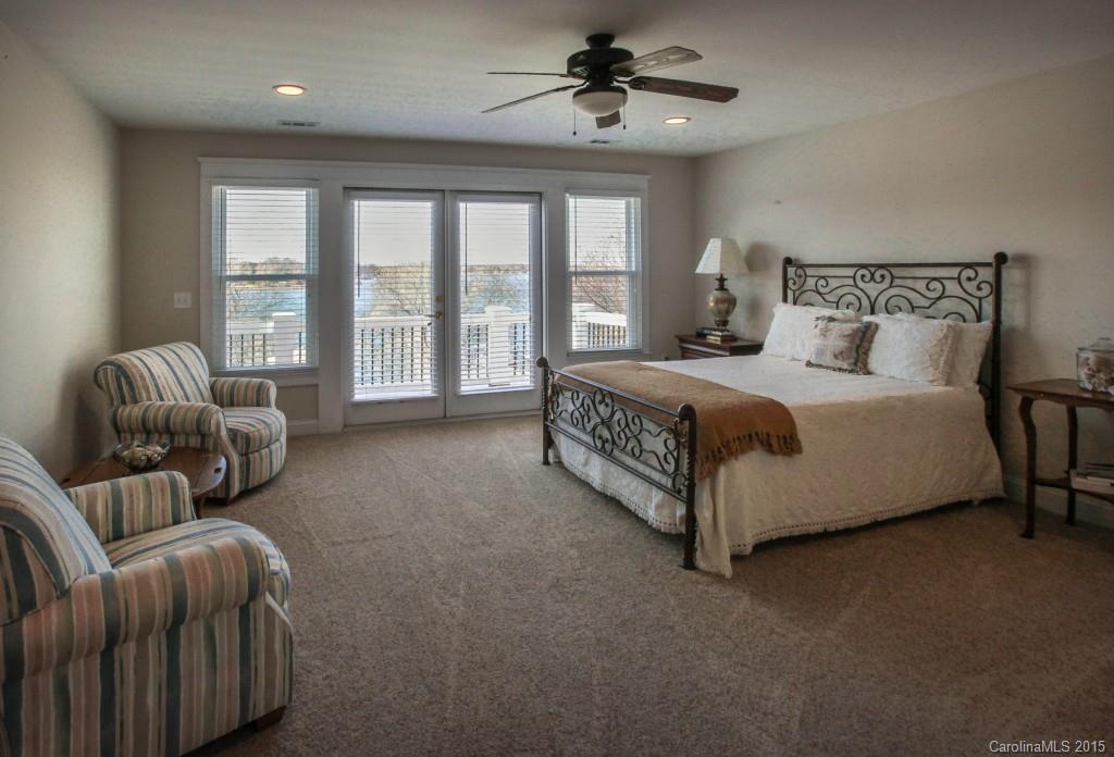 Harbor Point - Residential