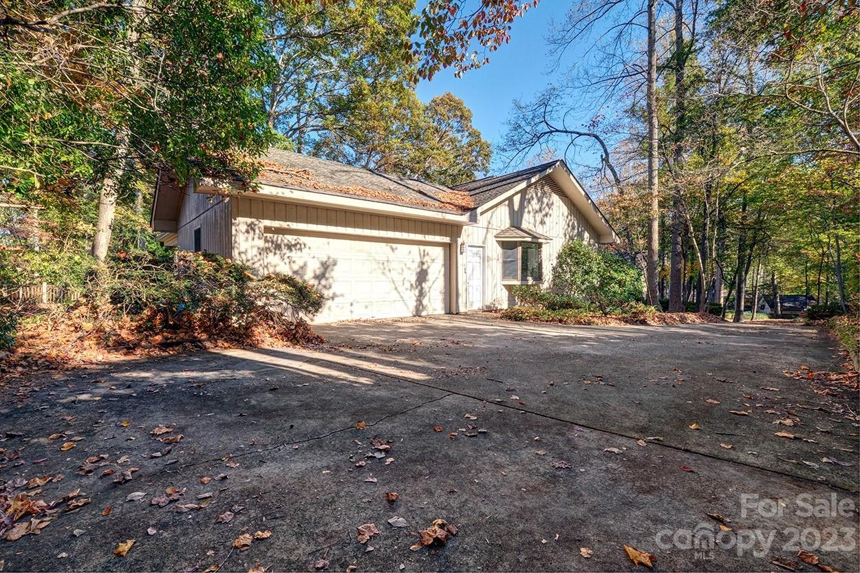 River Hills - Residential