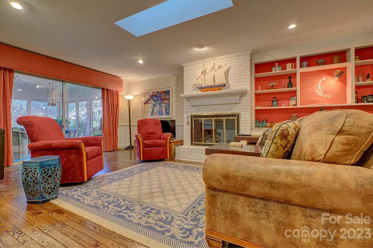 River Hills - Residential