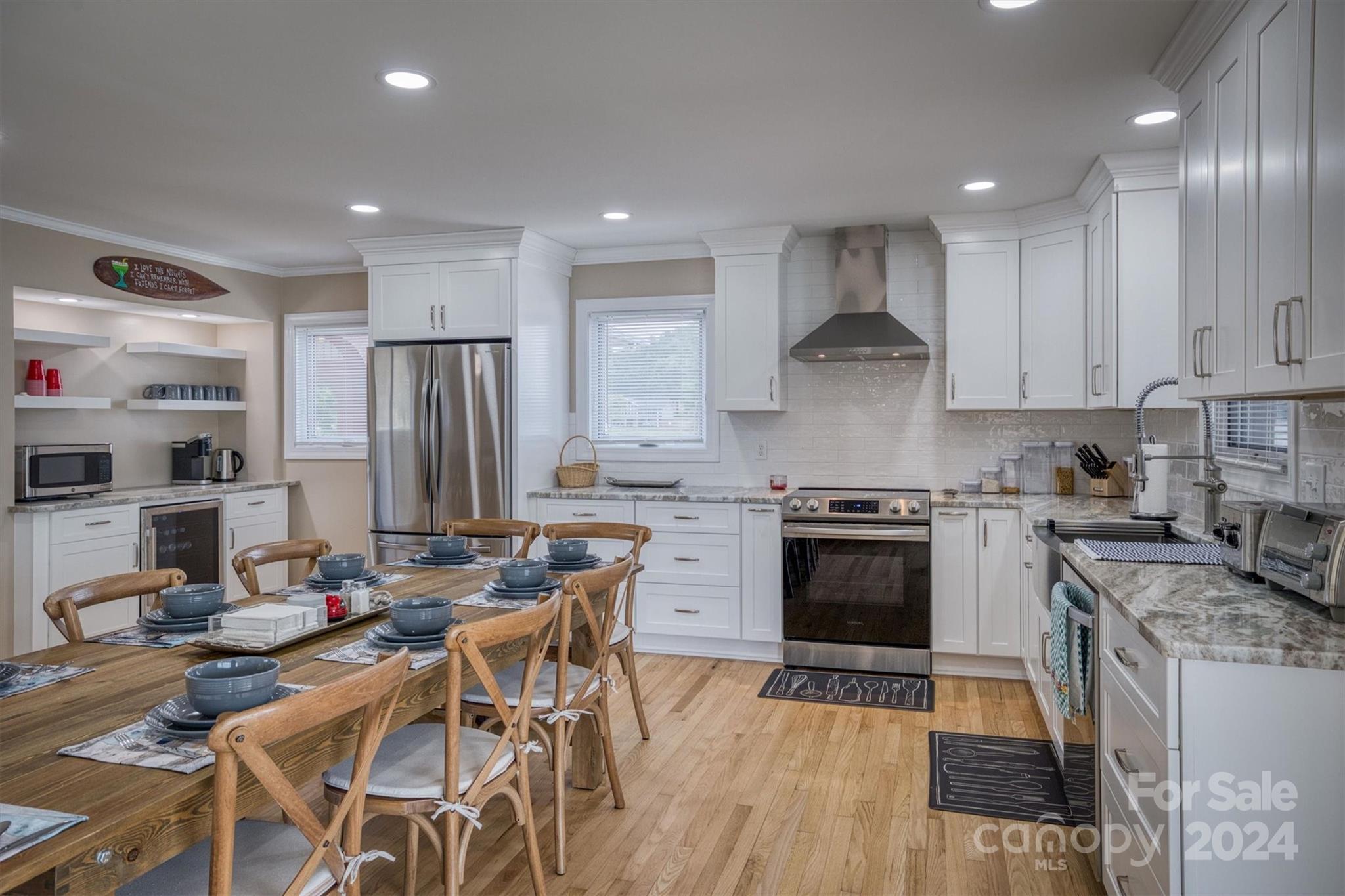 Lake Vista - Residential