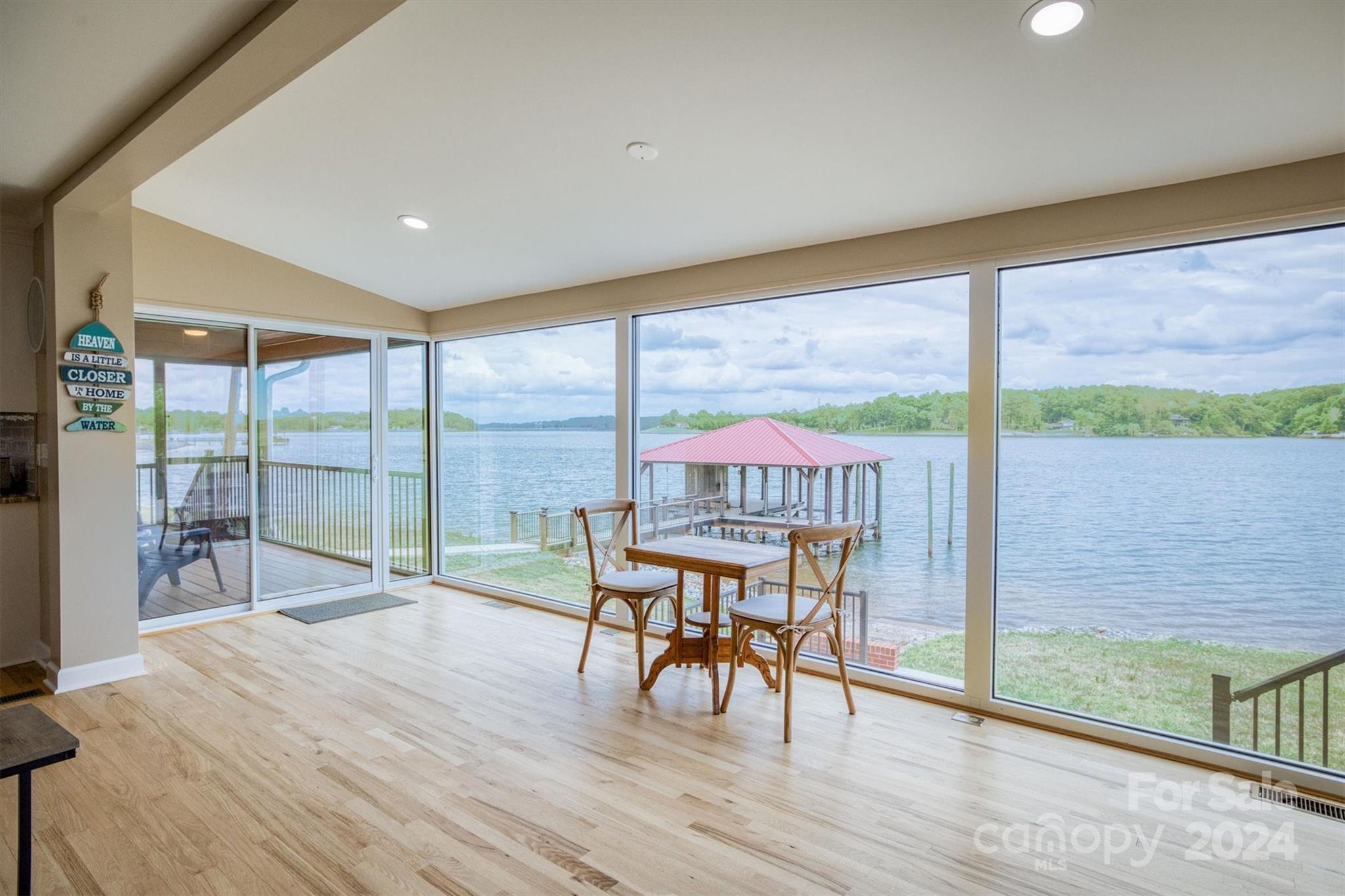 Lake Vista - Residential