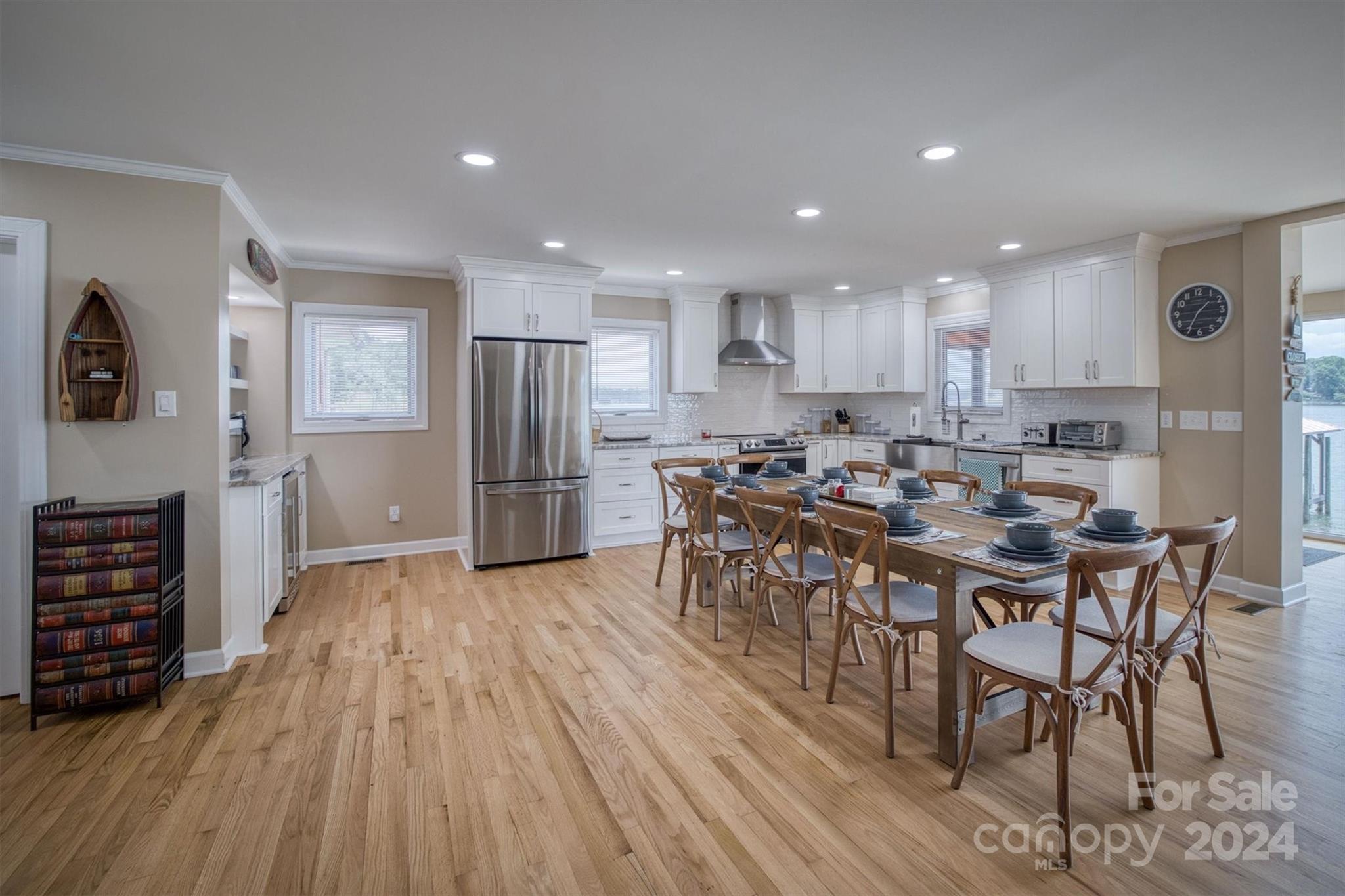 Lake Vista - Residential