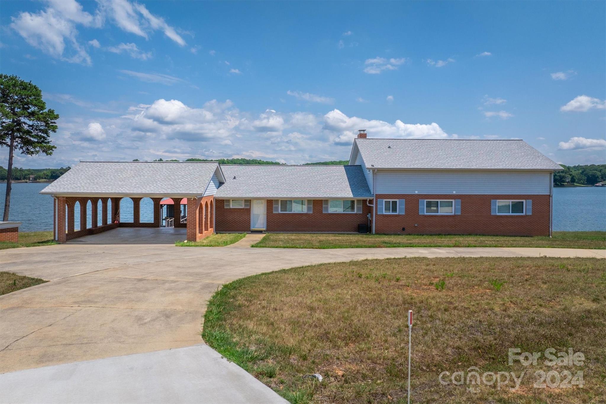 Lake Vista - Residential