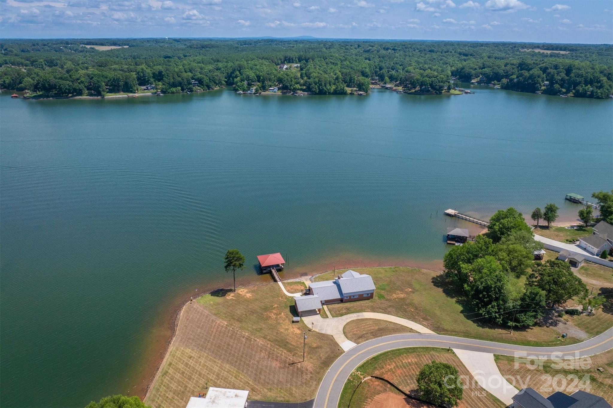 Lake Vista - Residential