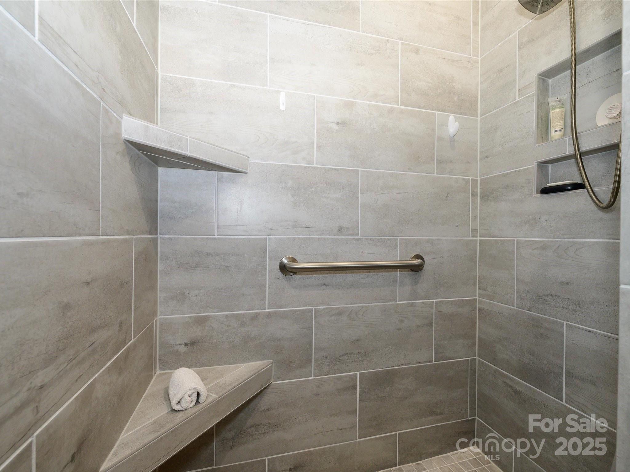 The Courtyards at Wesley Chapel - Residential