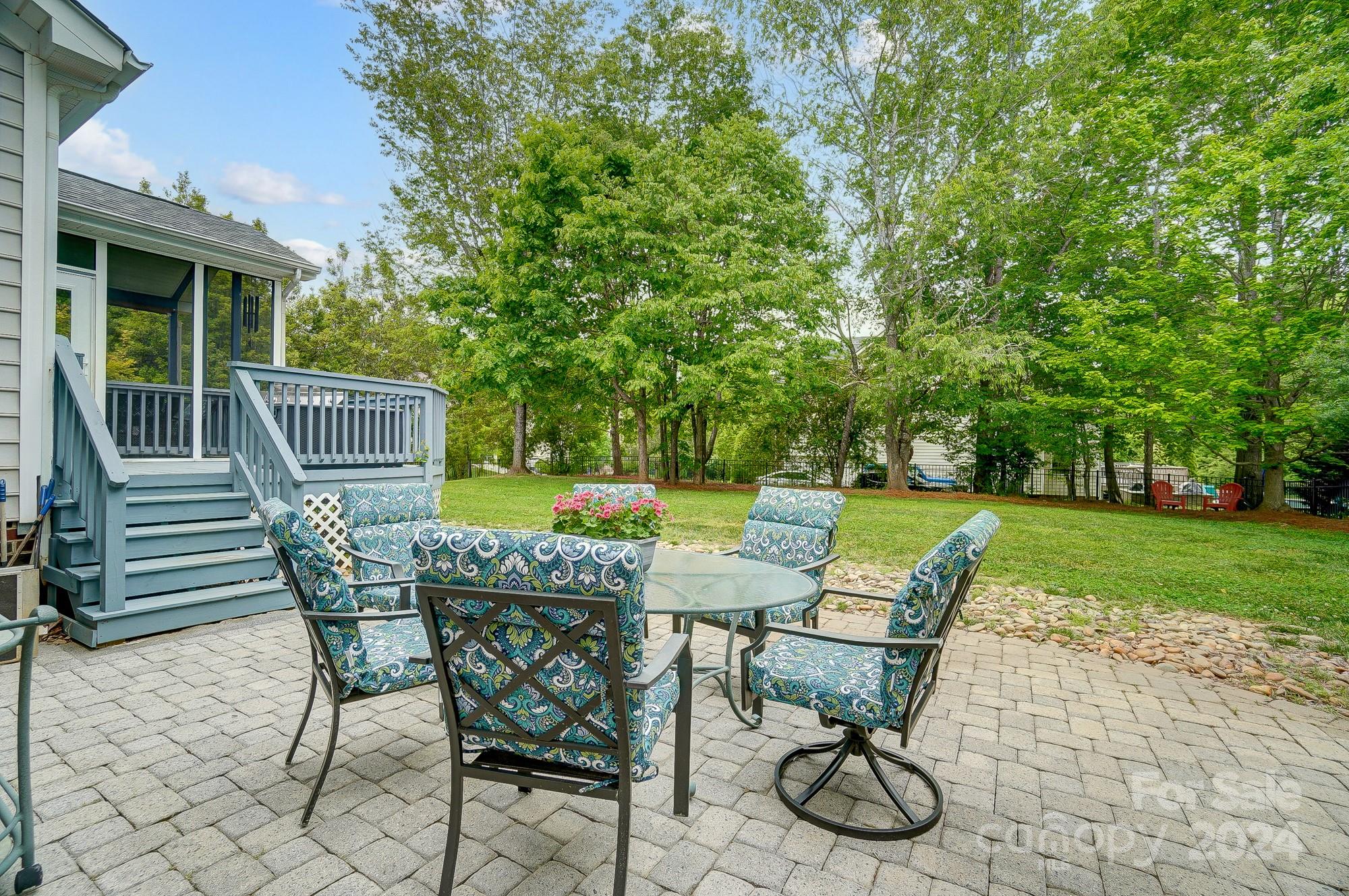 Quellin - Residential