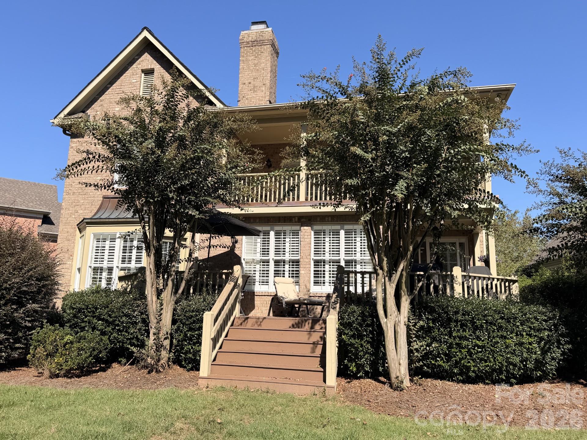 5637 Fairway View Drive