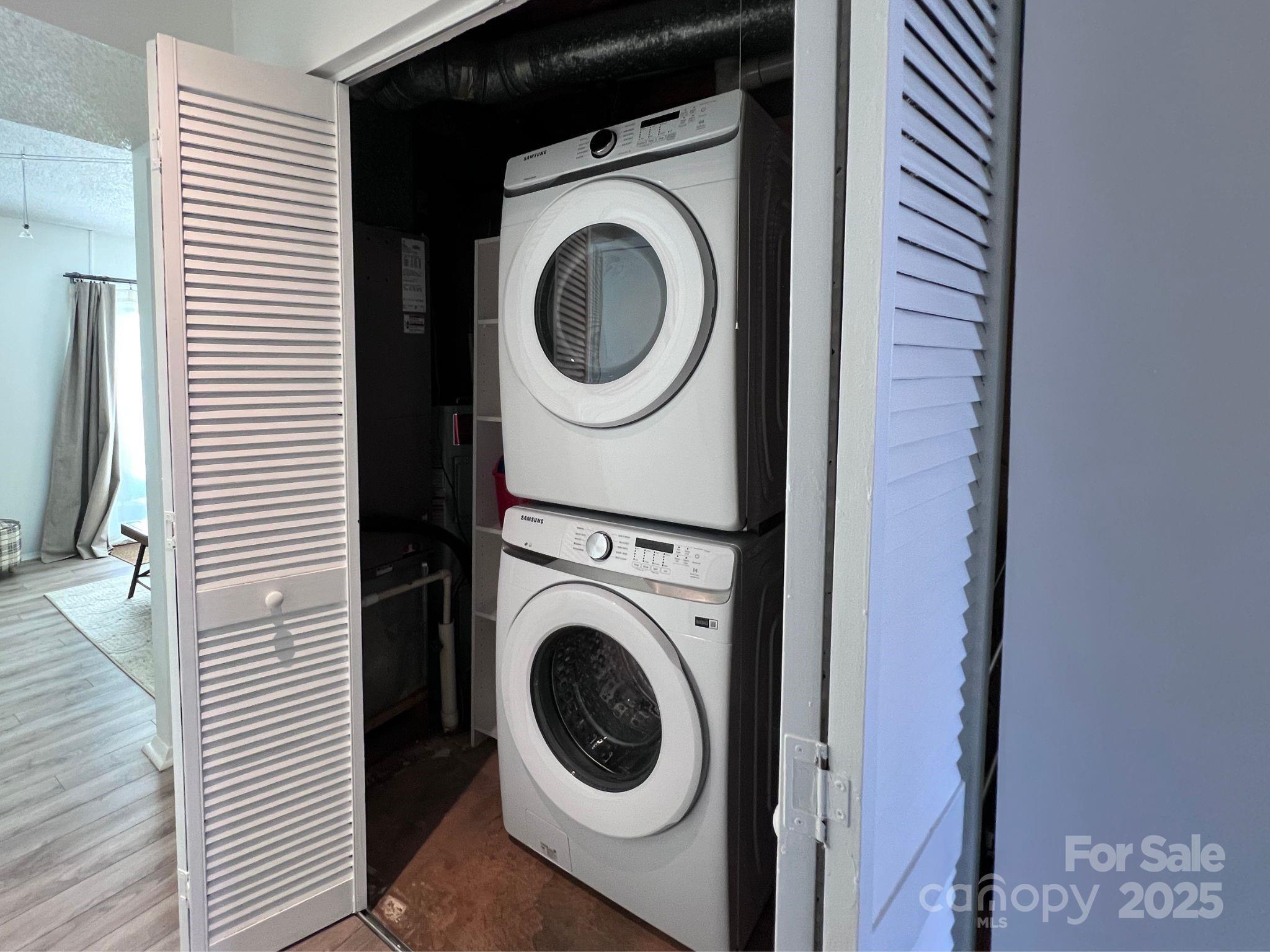 Pines Of Woodlawn - Residential