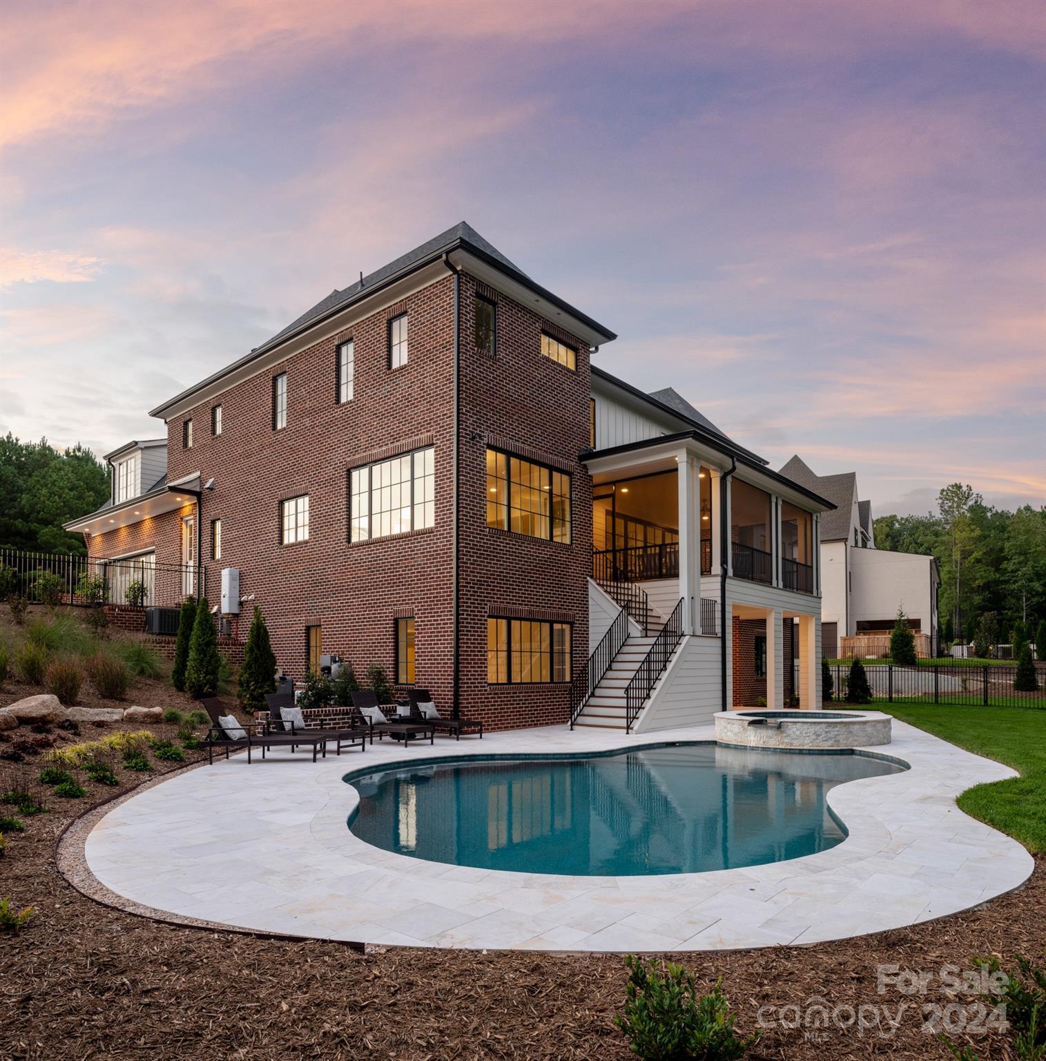 Cardinal Crest - Residential