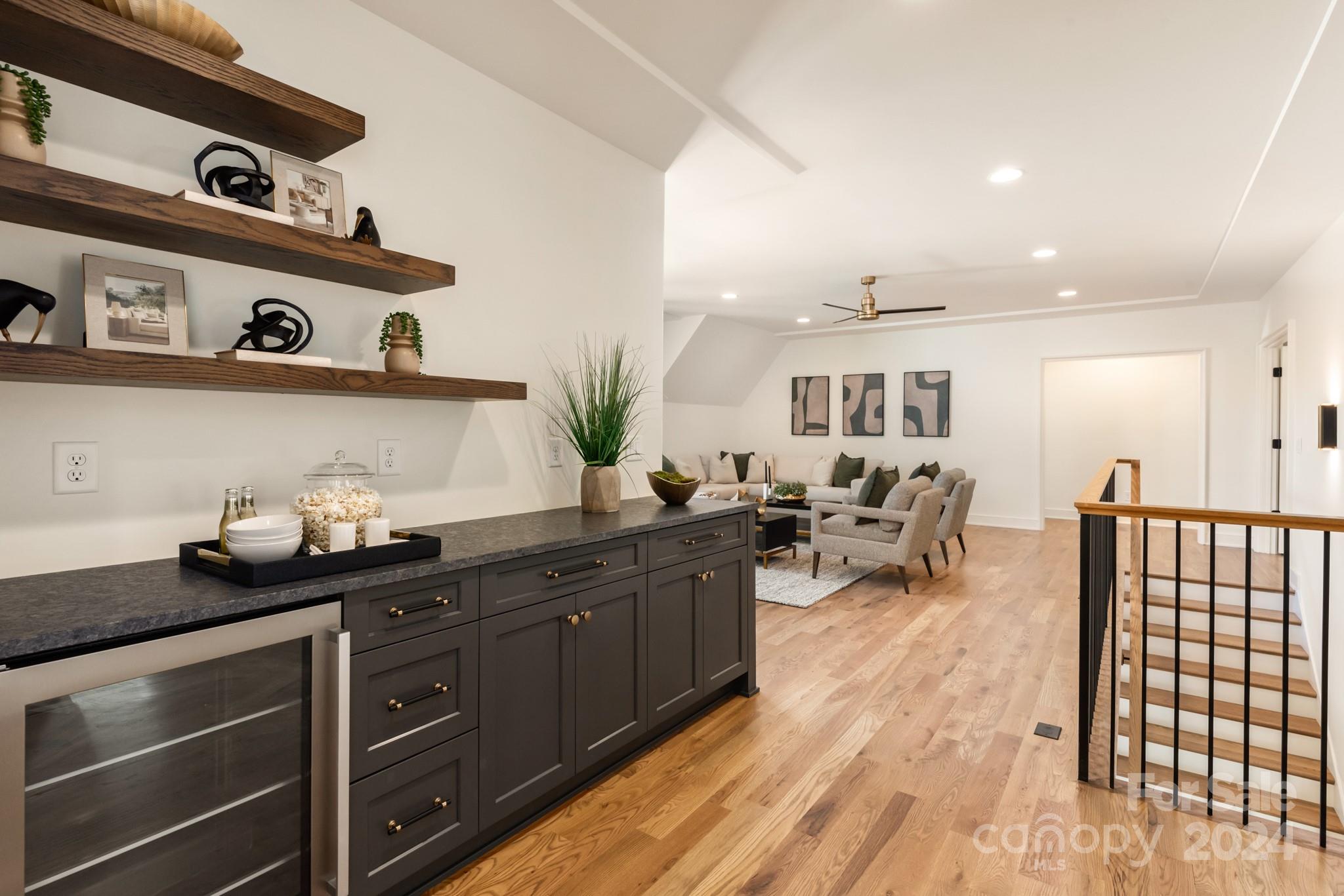 Cardinal Crest - Residential