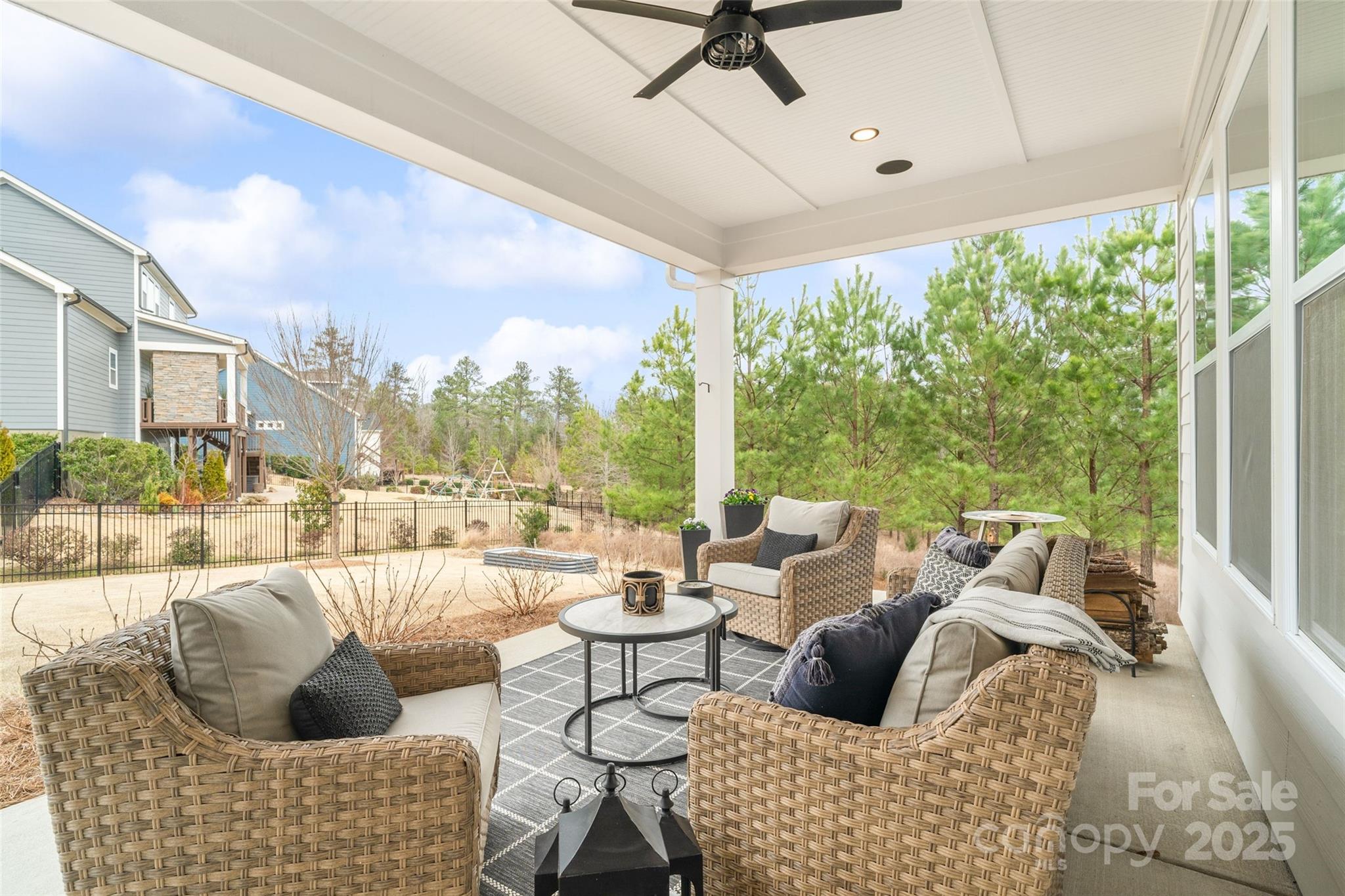 Paddlers Cove - Residential