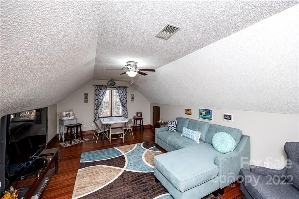 Tara Plantation - Residential