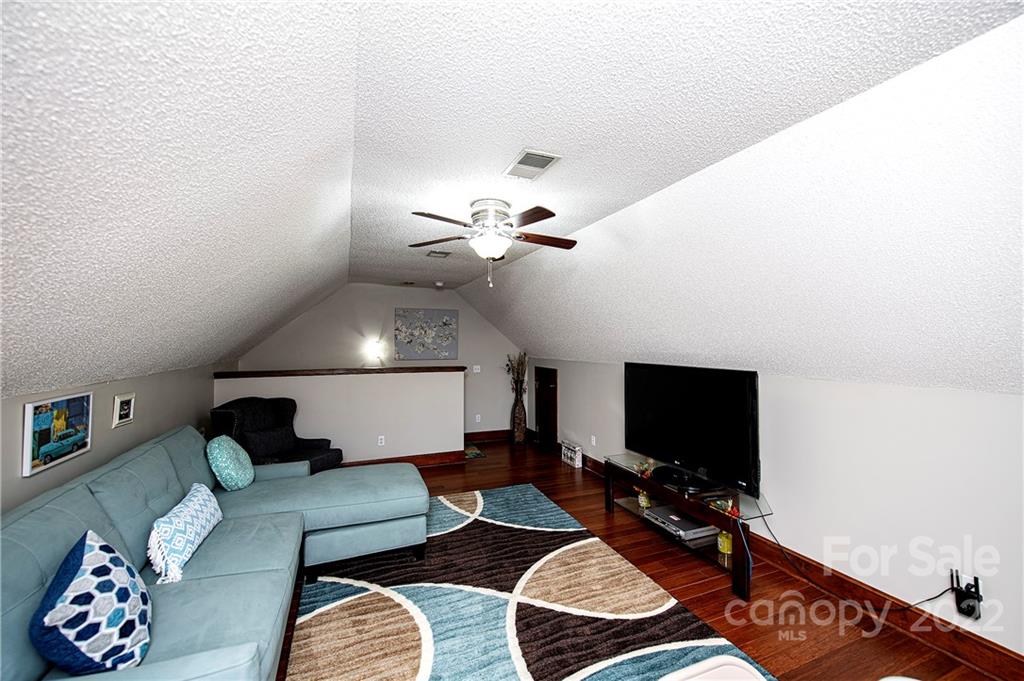 Tara Plantation - Residential