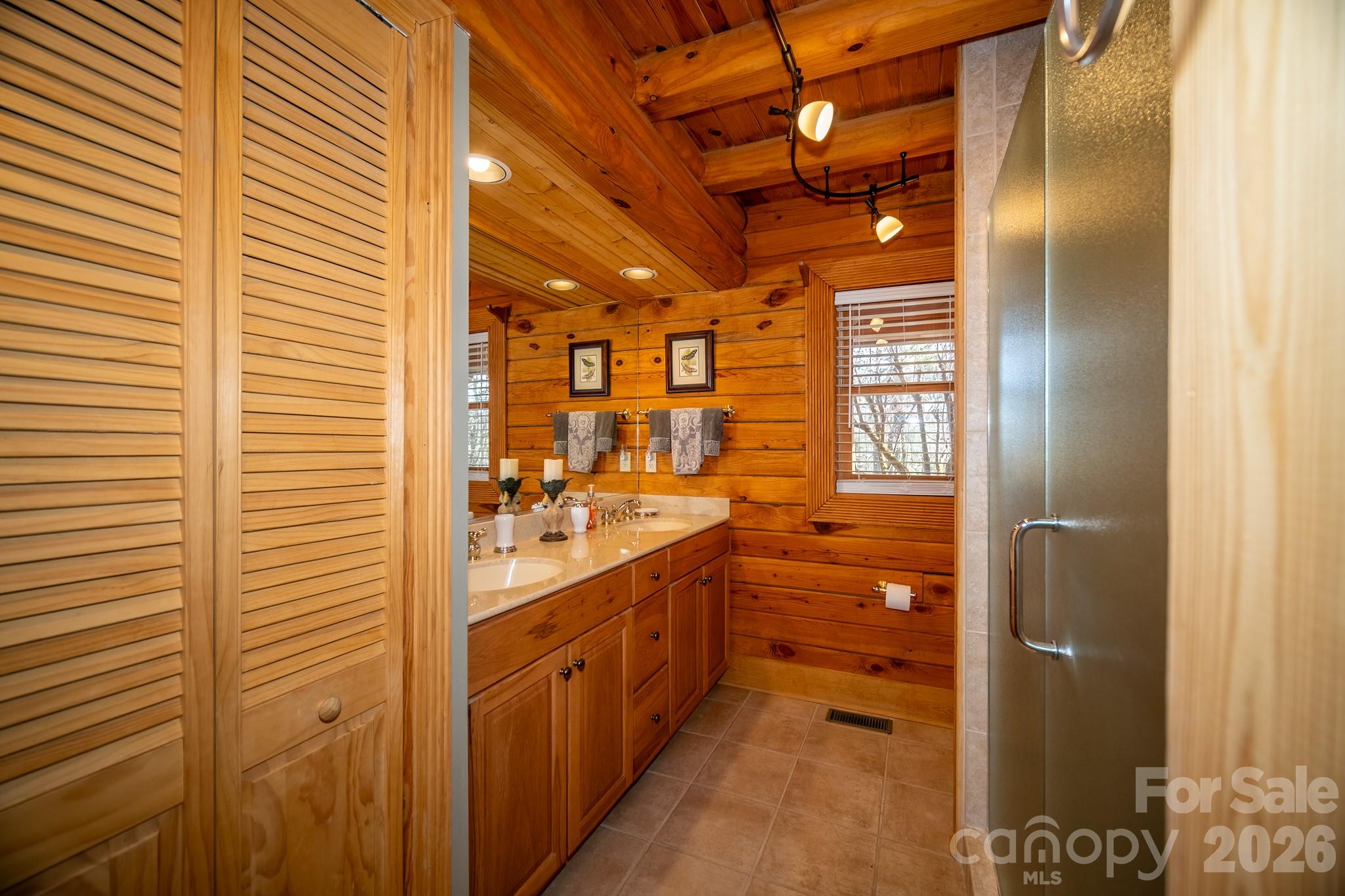 Lake Toxaway Estates - Residential