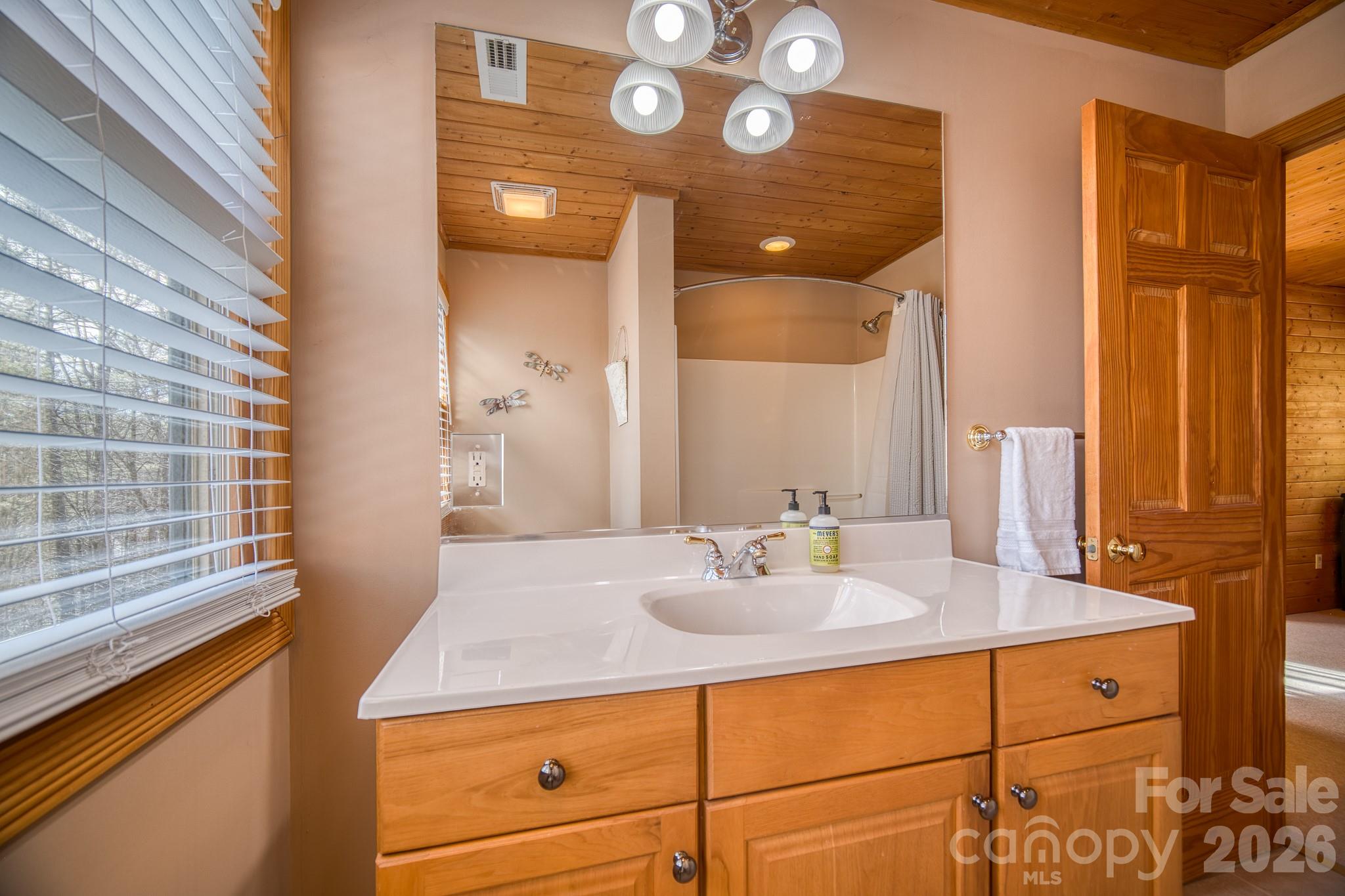 Lake Toxaway Estates - Residential