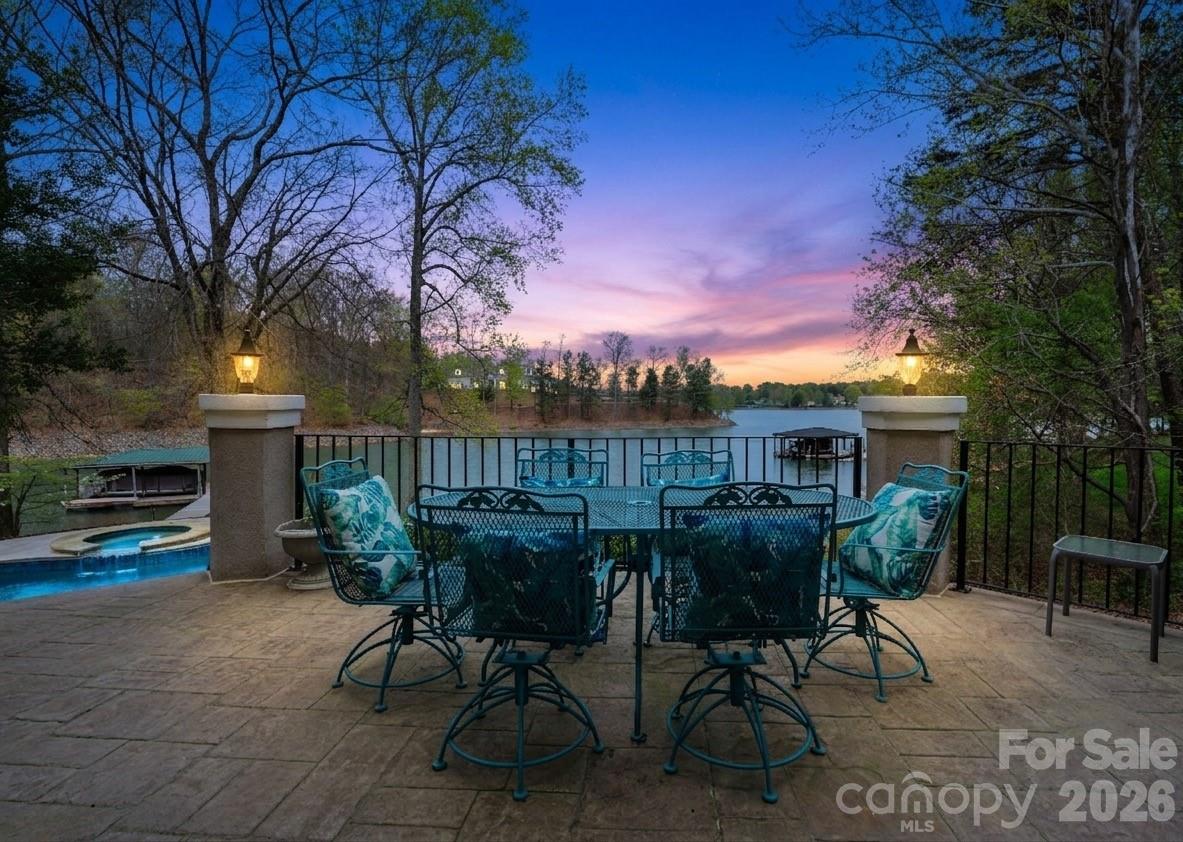 Grand Bay - Residential