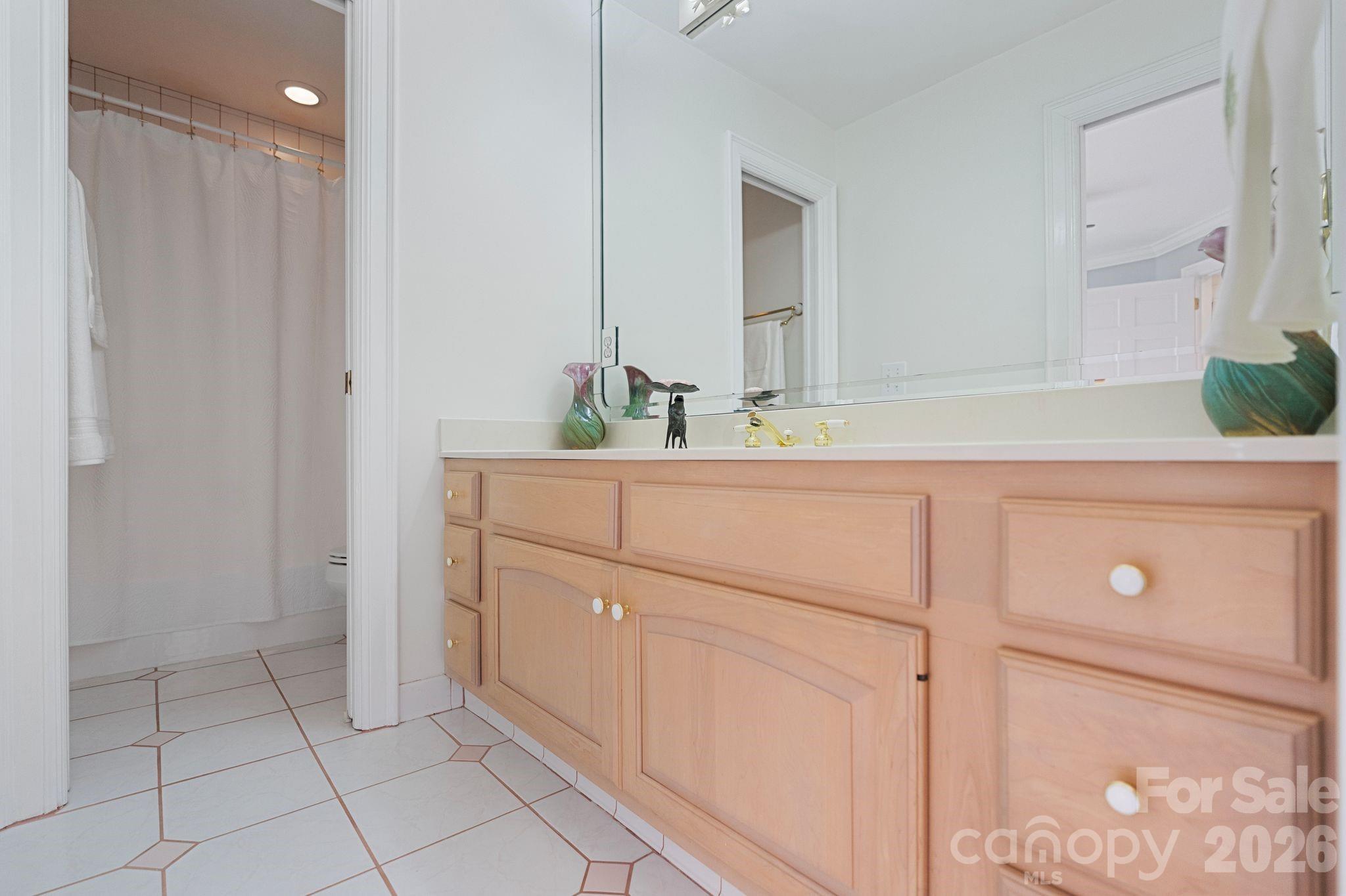 Grand Bay - Residential