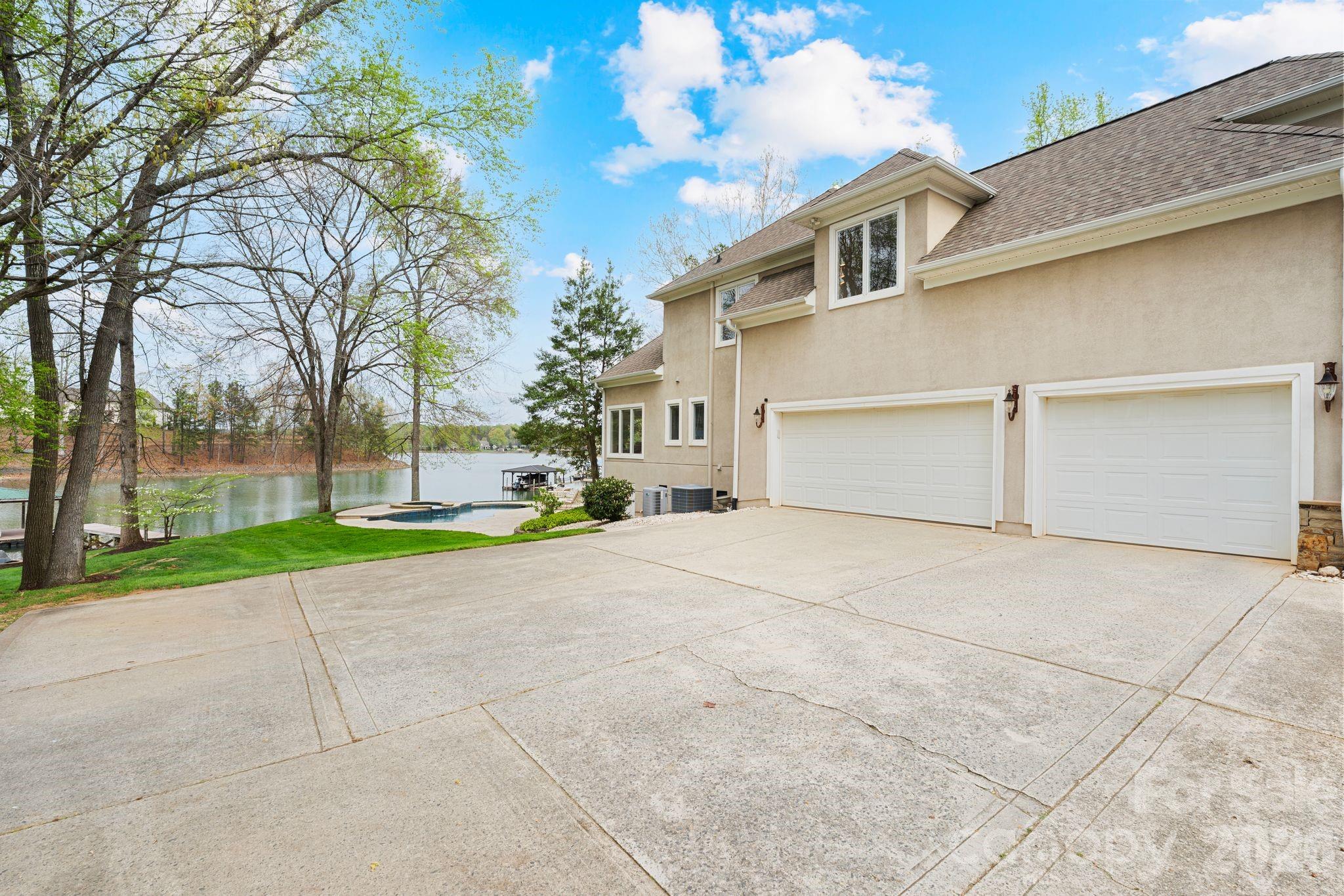 Grand Bay - Residential