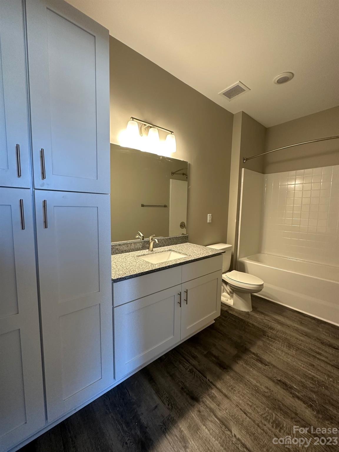 Lake Vista - Residential Lease