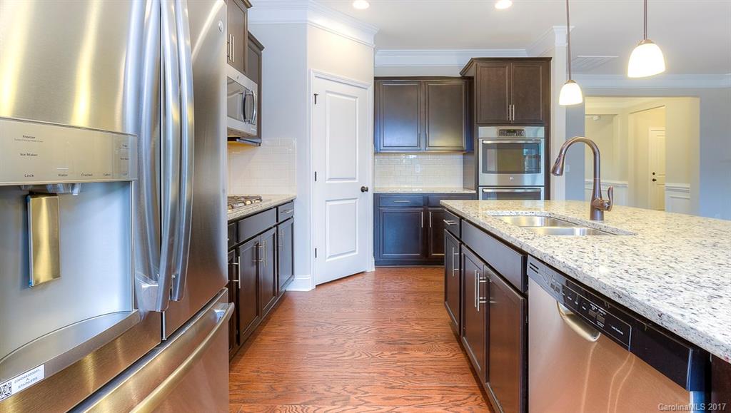 The Vineyards on Lake Wylie - Residential